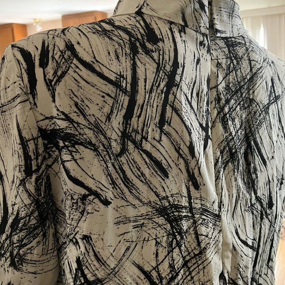 Astr Blouse, Size Small - Picture 3 of 7